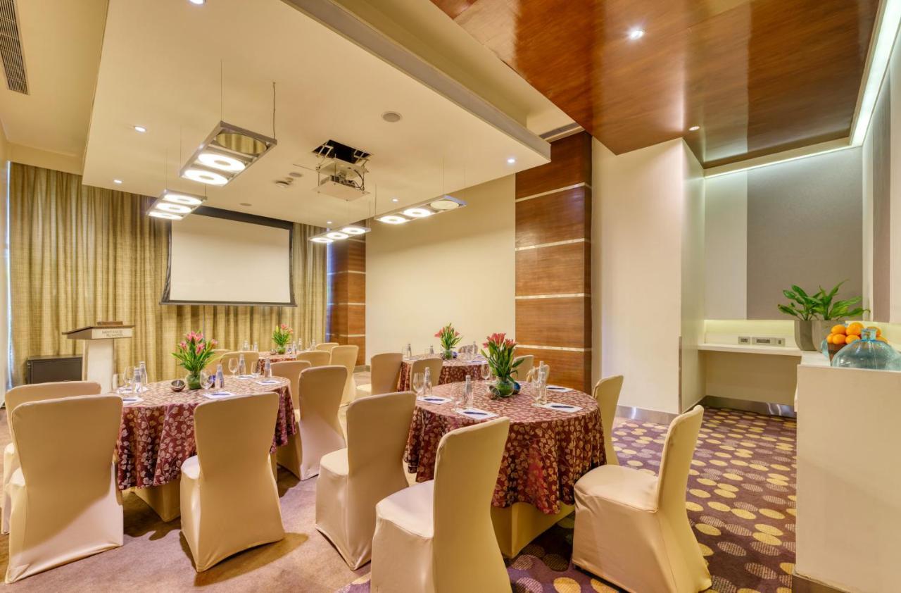 Novotel Bengaluru Outer Ring Road Esterno foto