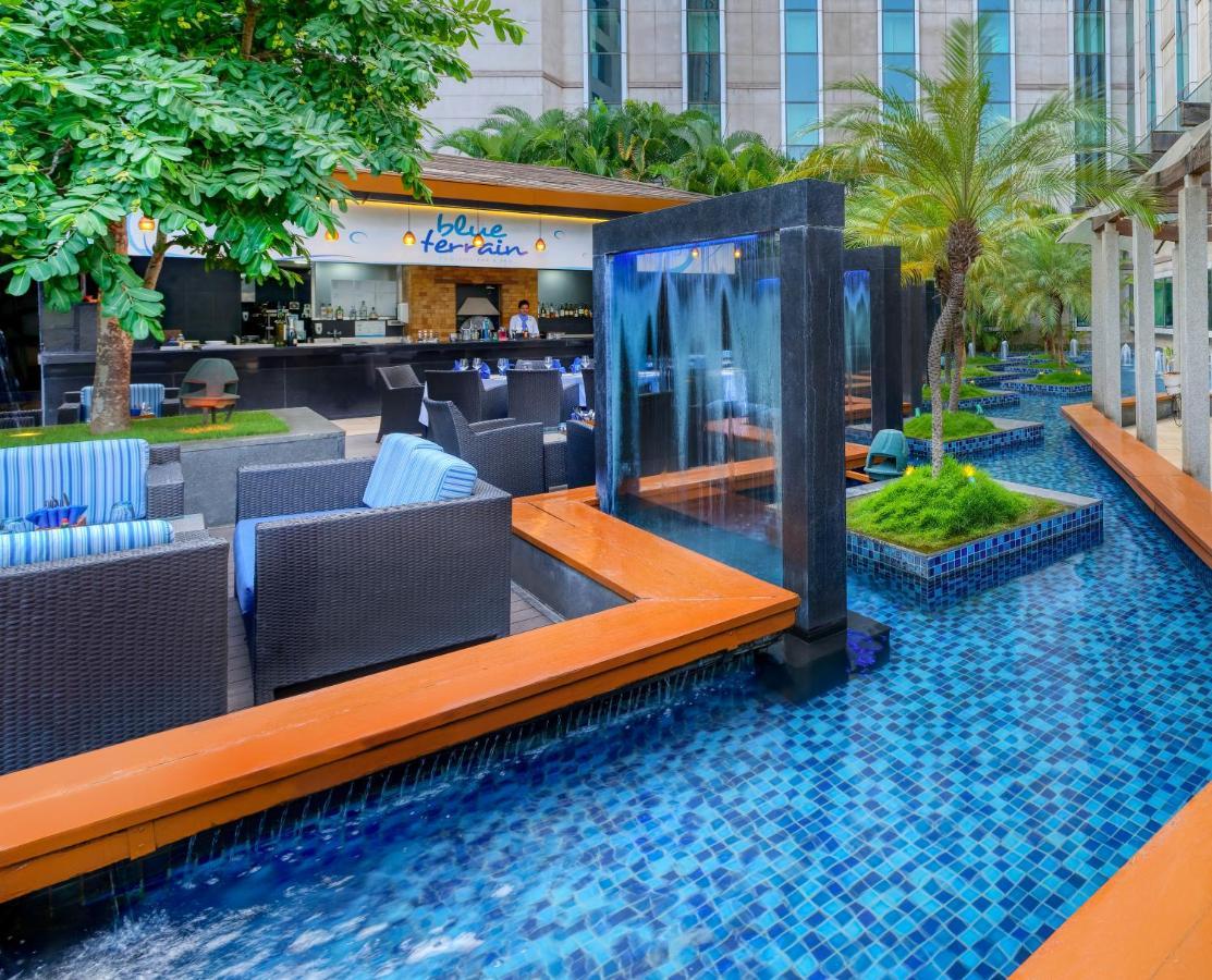 Novotel Bengaluru Outer Ring Road Esterno foto