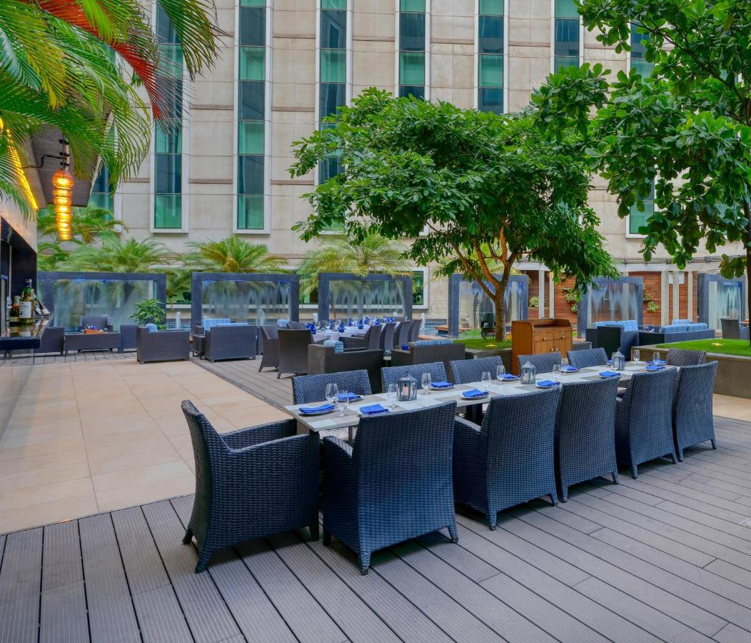 Novotel Bengaluru Outer Ring Road Esterno foto