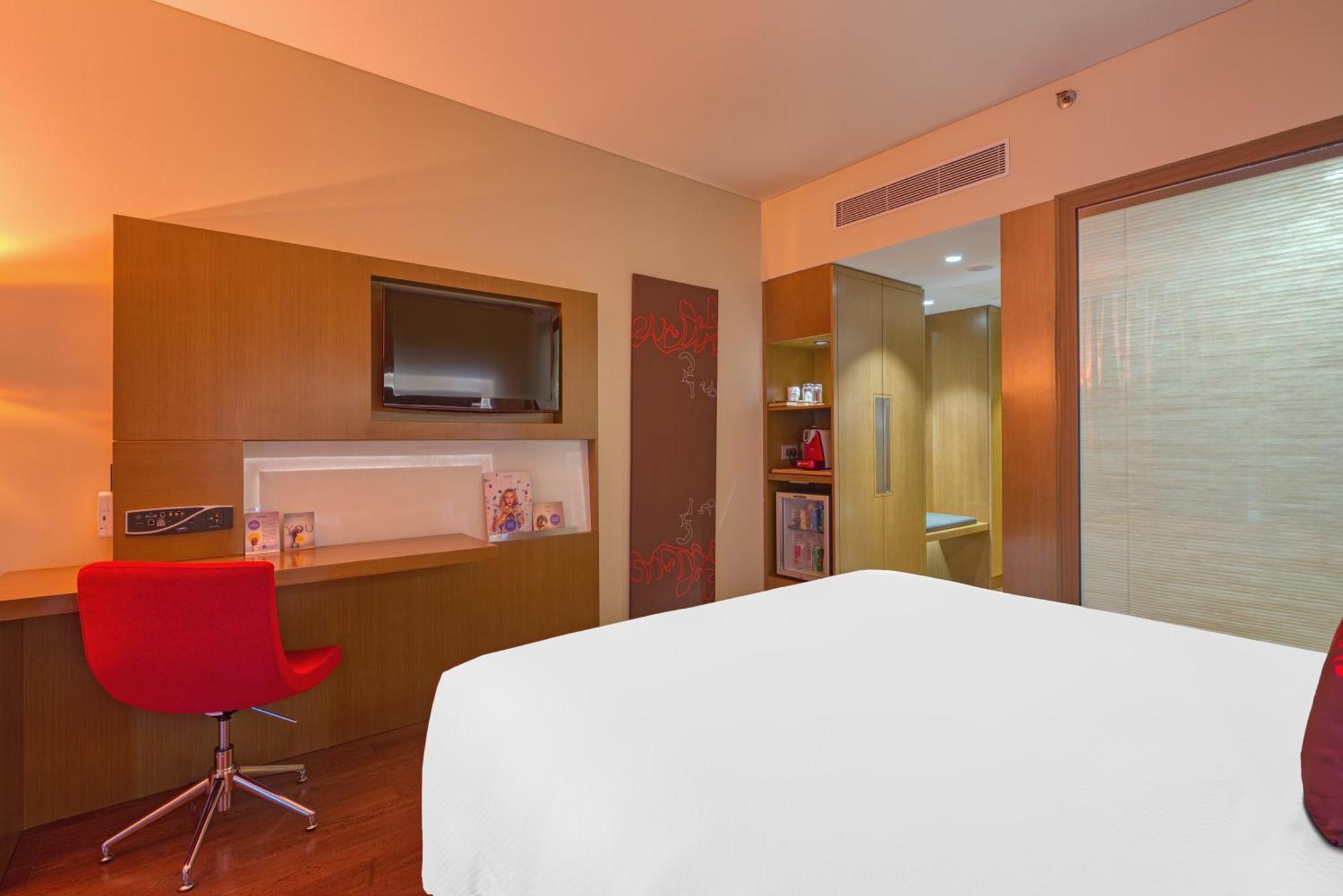 Novotel Bengaluru Outer Ring Road Esterno foto